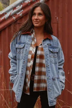 Clearance Ringers Western Rosebrook Womens Overshirt - Light Wash Blue