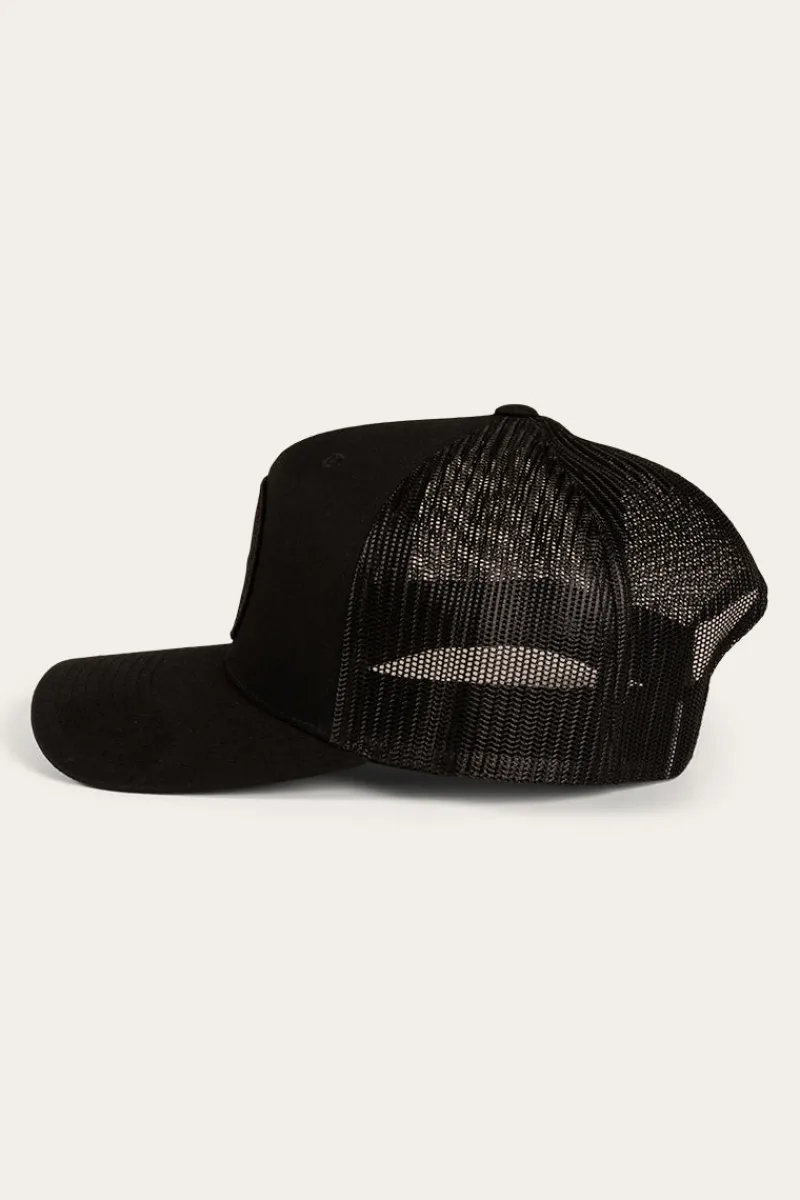 Discount Ringers Western Signature Bull Trucker Cap - Black/Black