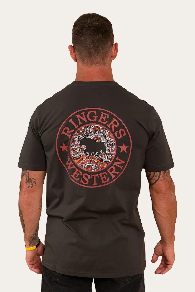 Sale Ringers Western Walkabout Warrior Unisex T-Shirt - Charcoal